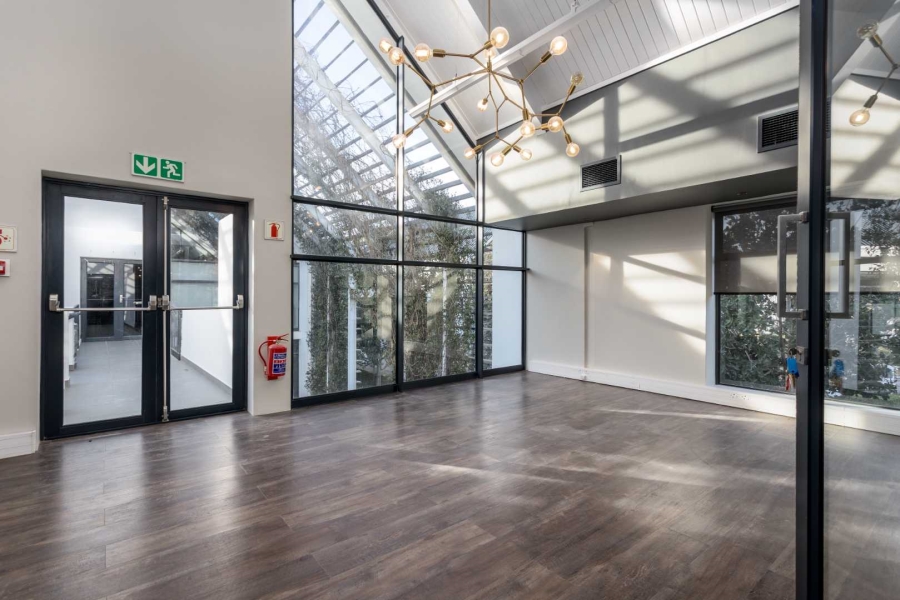 To Let Commercial Property for Rent in Val De Vie Estate Western Cape